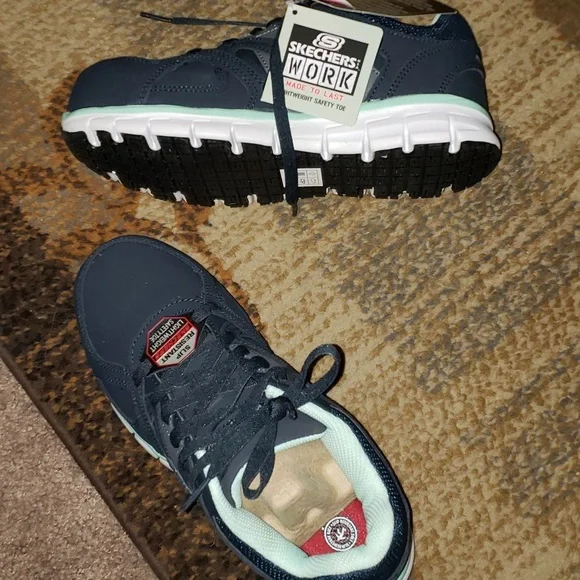 Sketcher's safety shoes size 7 - Picture 1 of 5